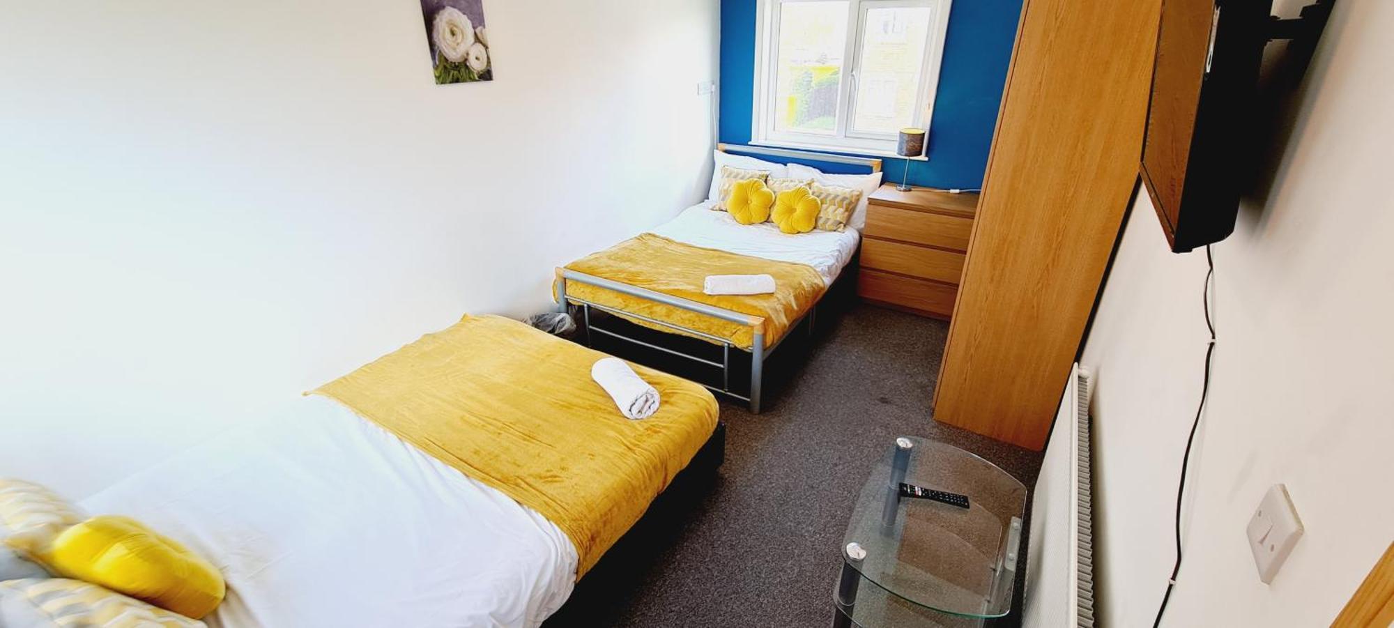 Browning House 3 Bedroom 6 Beds Long Or Short Stay Ντέρμπι Εξωτερικό φωτογραφία