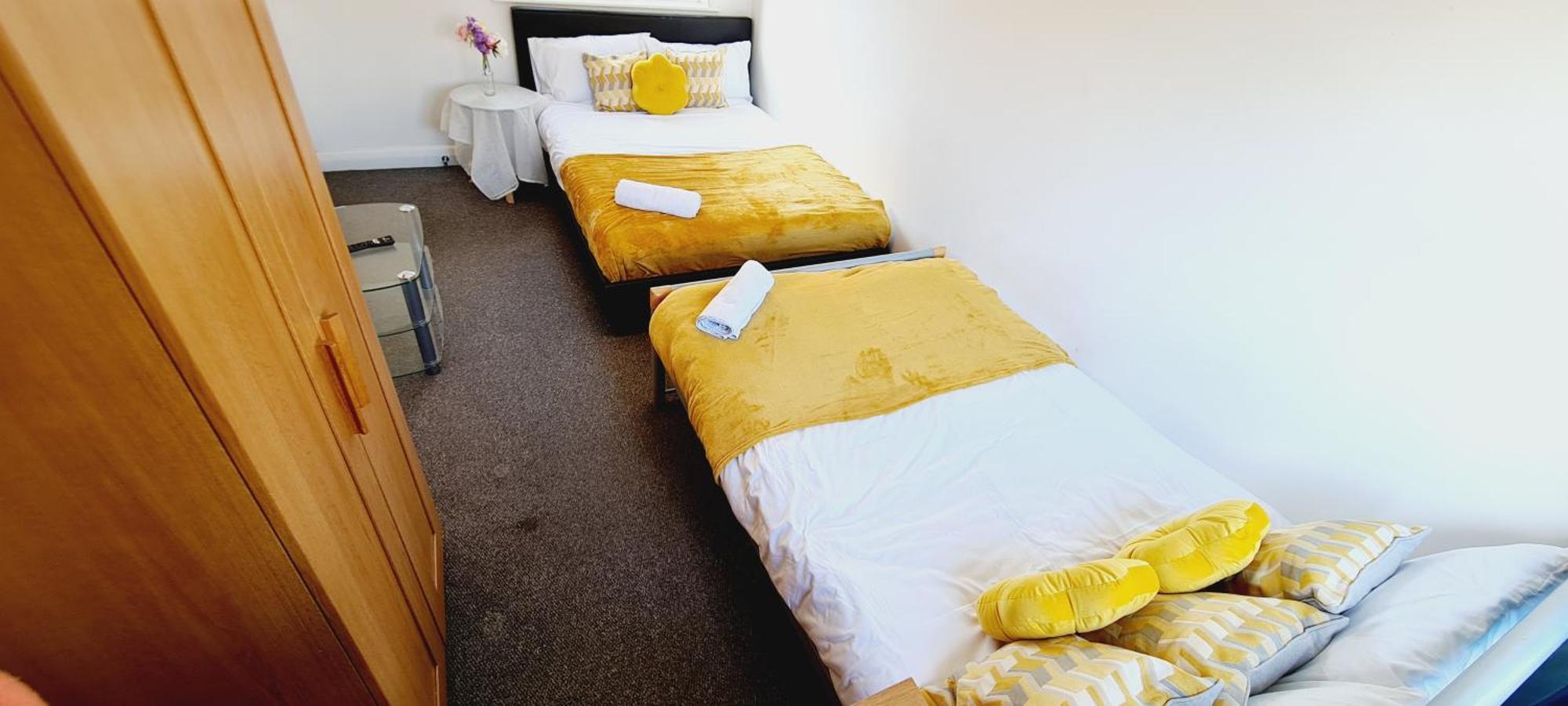 Browning House 3 Bedroom 6 Beds Long Or Short Stay Ντέρμπι Εξωτερικό φωτογραφία
