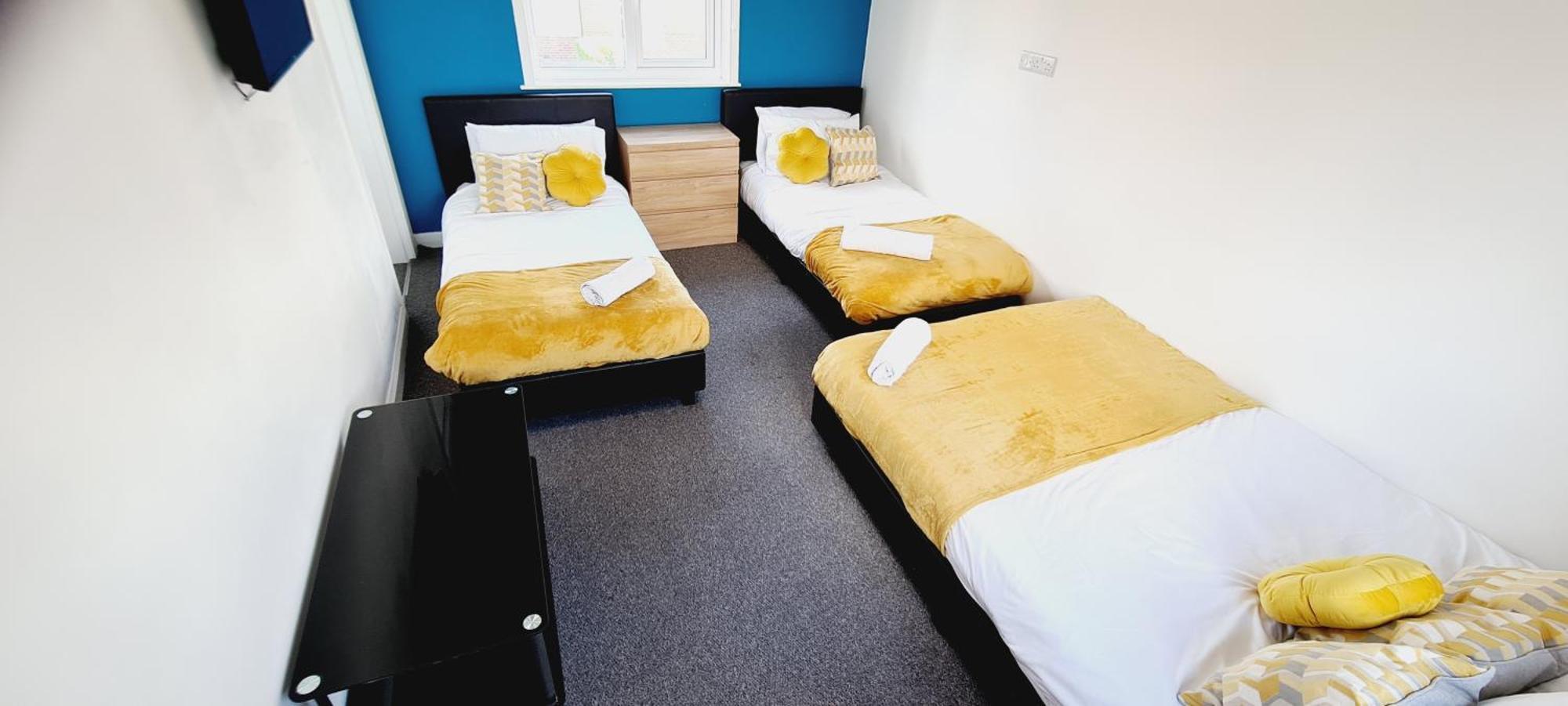 Browning House 3 Bedroom 6 Beds Long Or Short Stay Ντέρμπι Εξωτερικό φωτογραφία